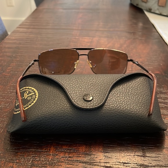 Authentic Ray-Ban Aviator Style Sunglasses - Picture 7 of 9